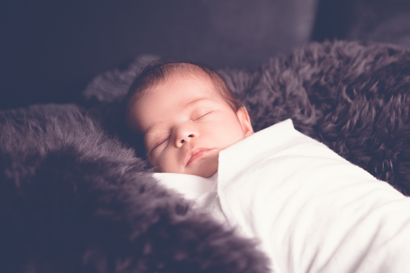 newbornfotografie | newborn | neugeborenenfotograf luedenscheid | fotostudio luedenscheid | babyfotograf luedenscheid | jessica joyce fotografie | schlafendes baby