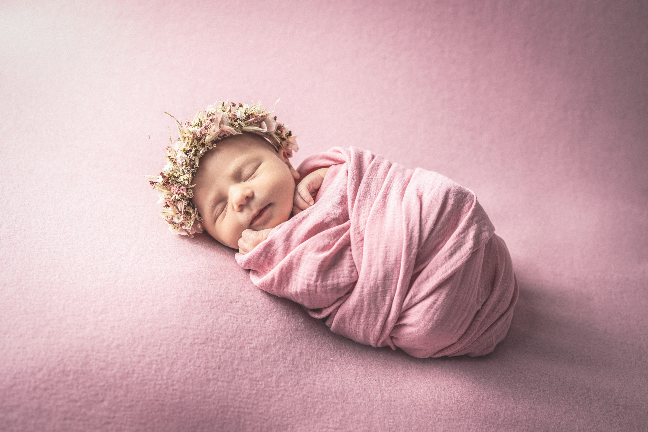 newbornfotografie | neugeborenenfotograf luedenscheid | fotostudio luedenscheid | babyfotograf luedenscheid | jessica joyce fotografie